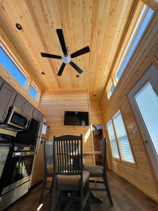 066 South Rim Grand Canyon Tiny Home Sleeps 8 فالي المظهر الخارجي الصورة